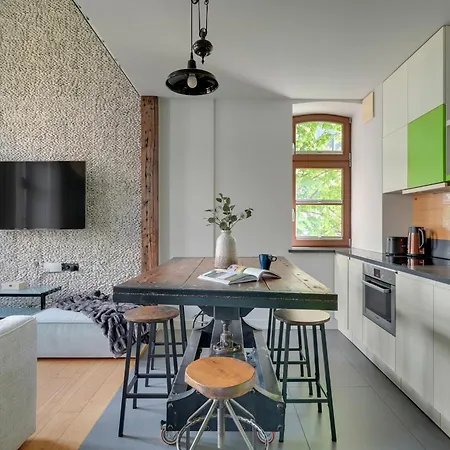 Apartment Loft Living Z Antresola I Parkingiem By Lion *