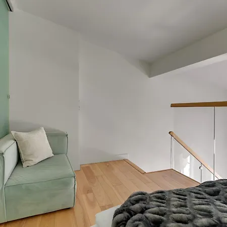 Apartment Loft Living Z Antresola I Parkingiem By Lion *